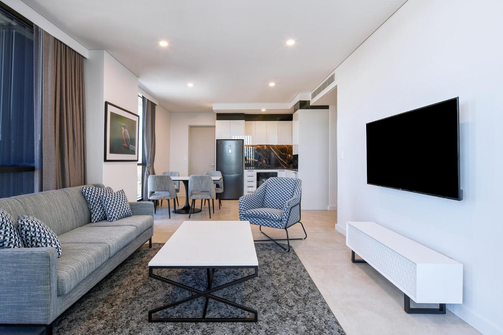 Meriton Suites Liverpool Exteriér fotografie A typical apartment interior