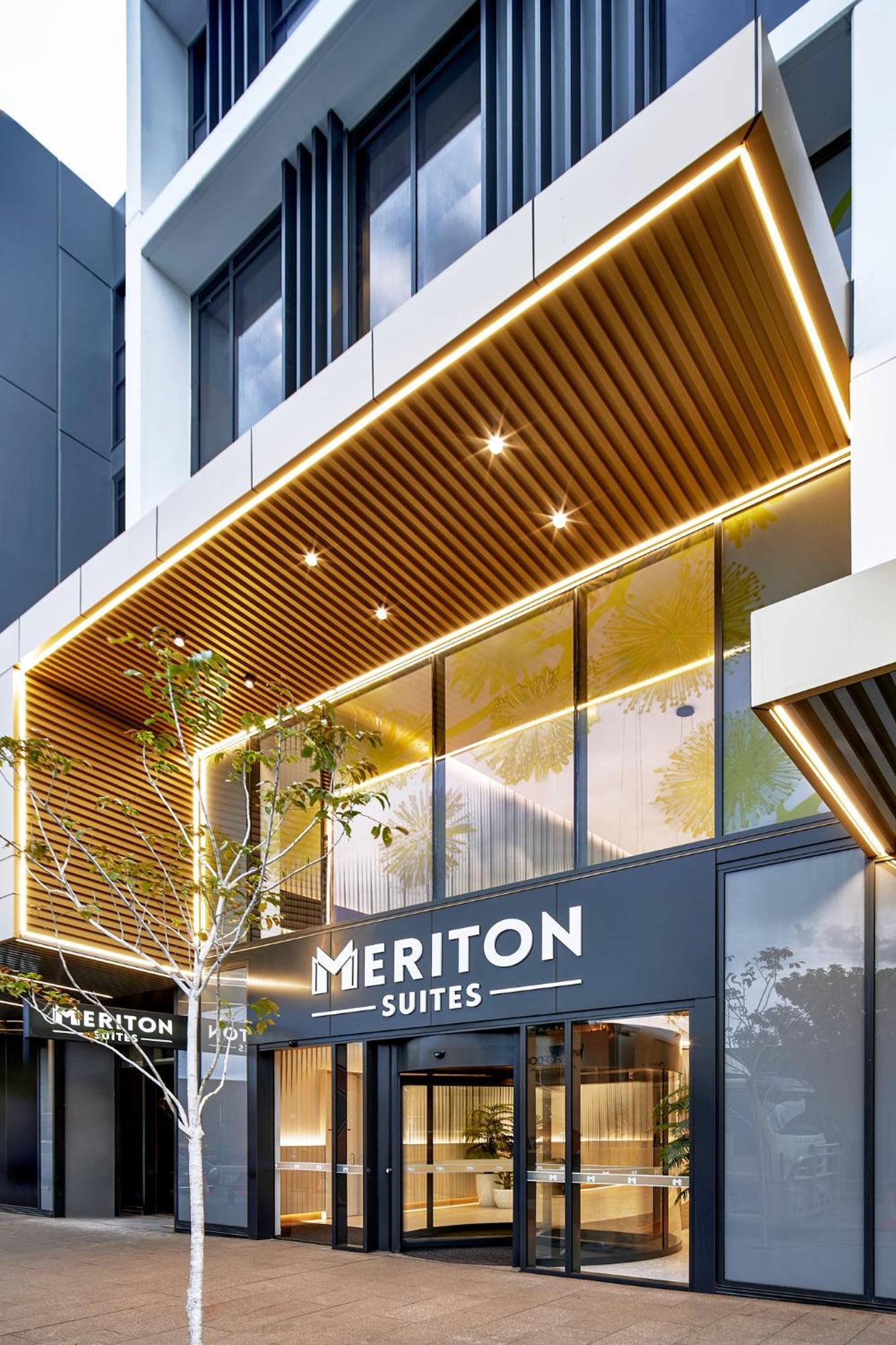 Meriton Suites Liverpool Exteriér fotografie Meriton Suites