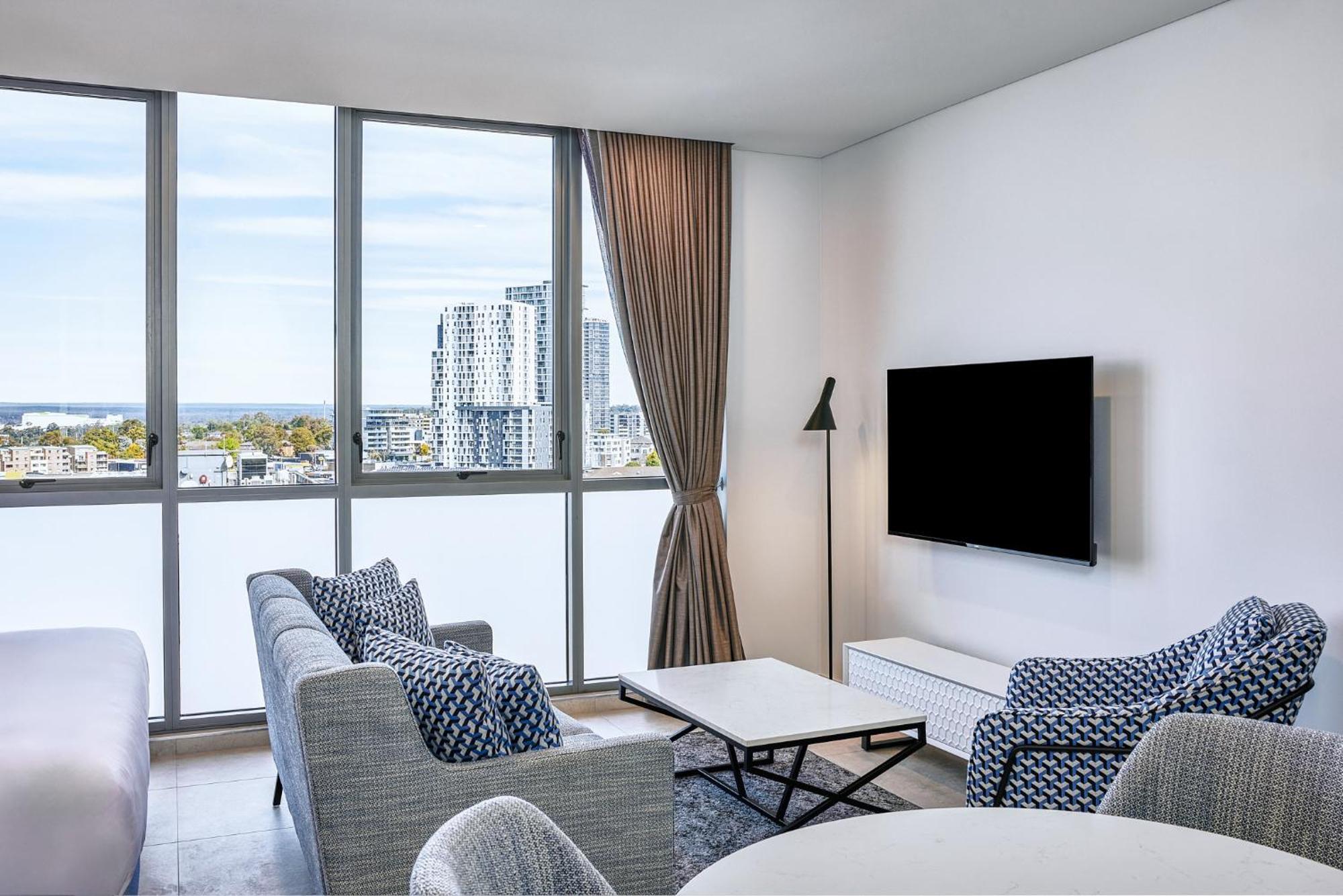 Meriton Suites Liverpool Exteriér fotografie Living room